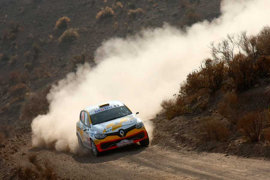 Renault marca nuevas etapas en Rally  de Osorno