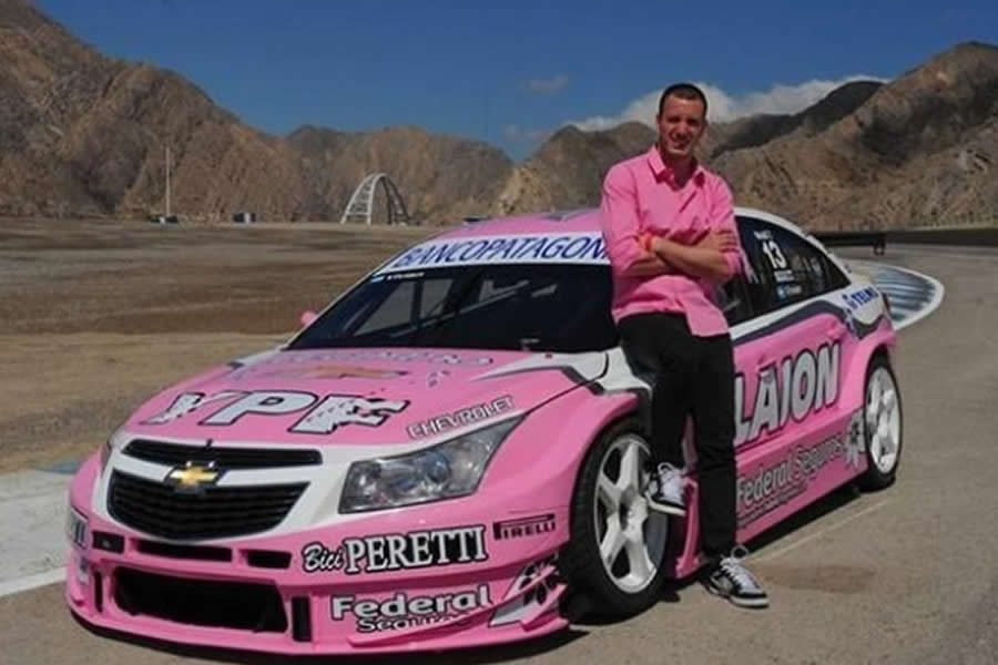 Chevrolet apoya la campaña en contra del cáncer de mama