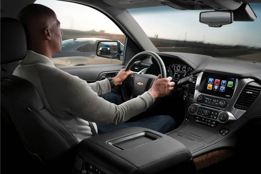 Interior Suburban y Tahoe chevrolet-suv-3
