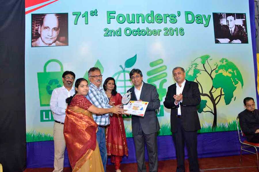 Mahindra celebra en octubre sus 71 primaveras