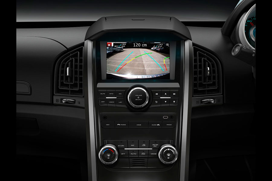 Mahindra New Age XUV500 llega a Chile en dos versiones