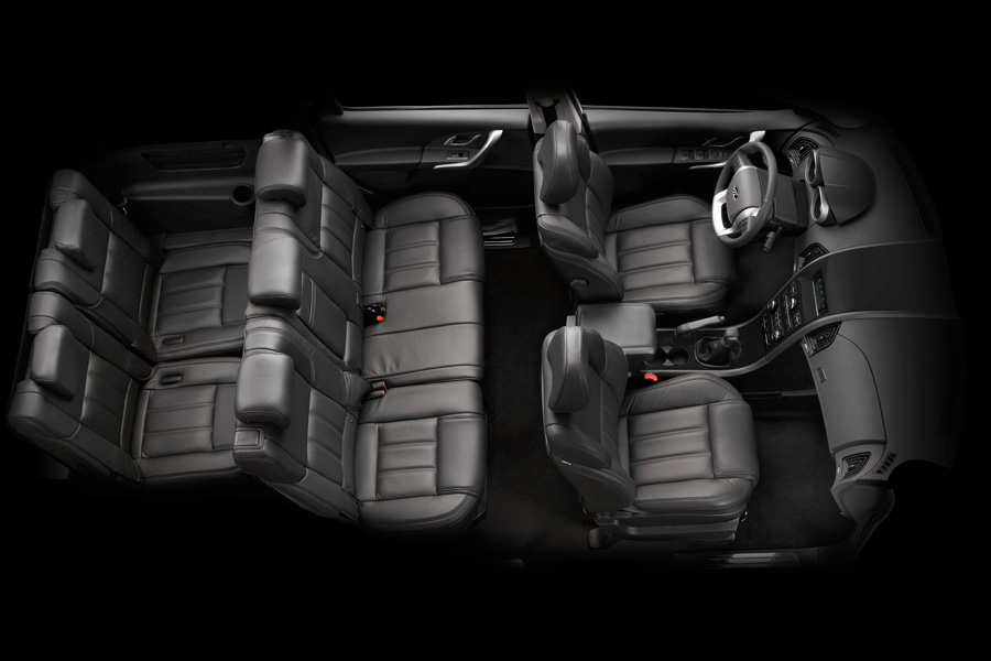 Mahindra New Age XUV500 llega a Chile en dos versiones