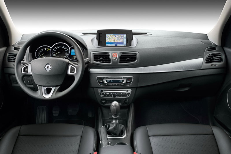 Renault fluence магнитола