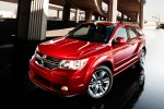 DODGE Y SU PASO POR EL SALÓN DEL AUTOMÓVIL SANTIAGO 2012
