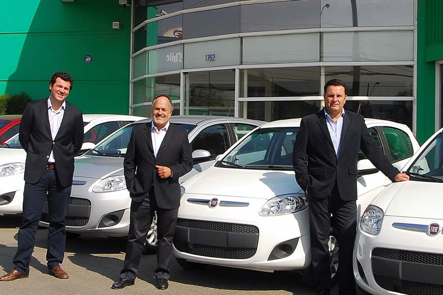 Fiat Palio hace alianza con empresa Localiza y le entrega vehículos