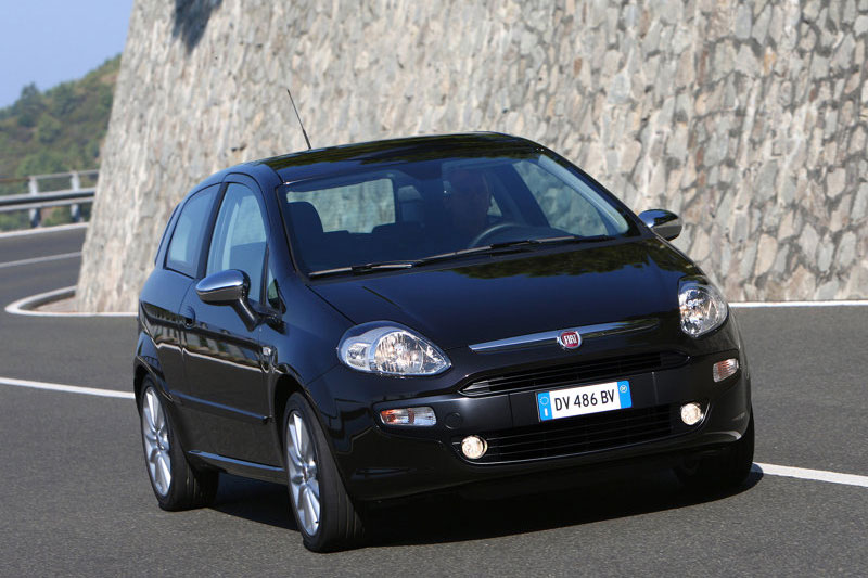 fiat punto evo aparece en la india