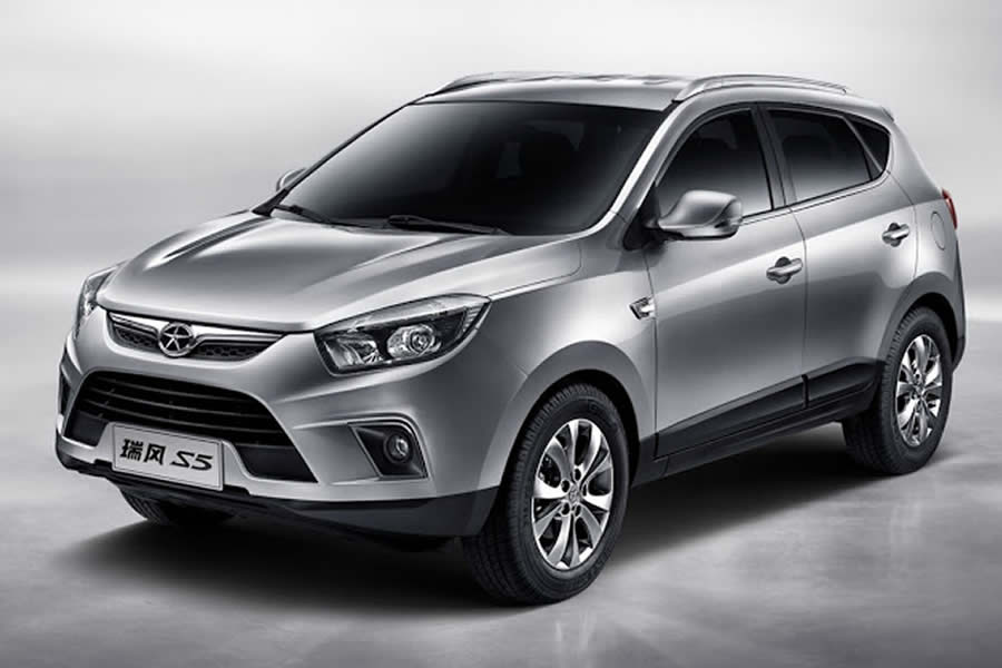 nuevo modelo auto chino jac un suv mas economico y tecnologico