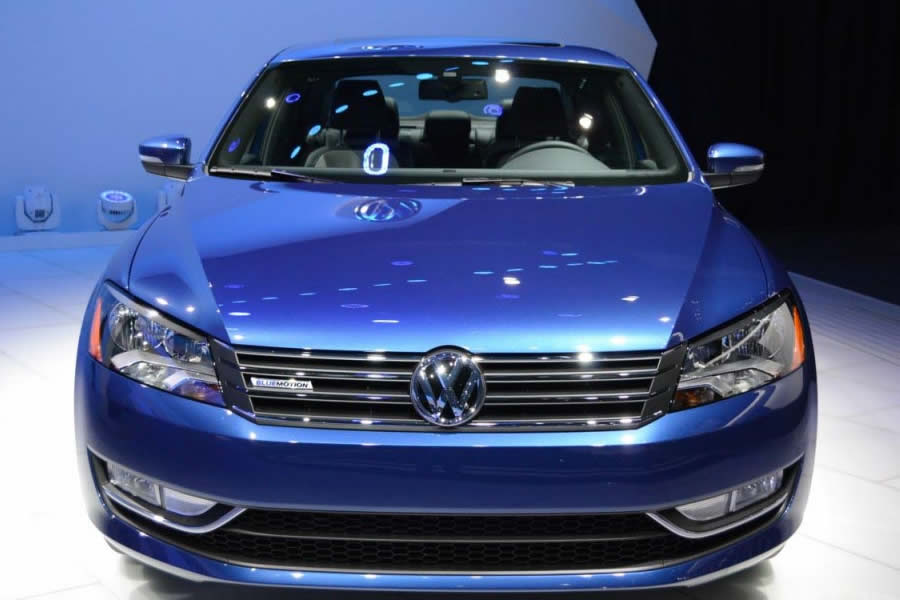 Nuevo Volkswagen passat se estrena en el salon del automovil 